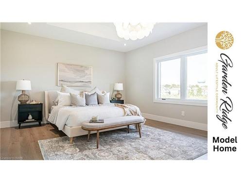 800 Garden Court Crescent, Woodstock, ON - Indoor Photo Showing Bedroom