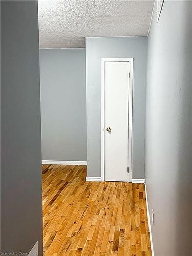 77 Canrobert Street, Woodstock, ON - Indoor Photo Showing Other Room