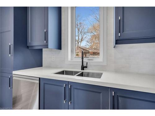 2076 Main Street N, Jarvis, ON - Indoor Photo Showing Kitchen With Double Sink