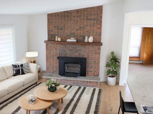 1 Briarwood Crescent, Hamilton, ON - Indoor Photo Showing Living Room With Fireplace