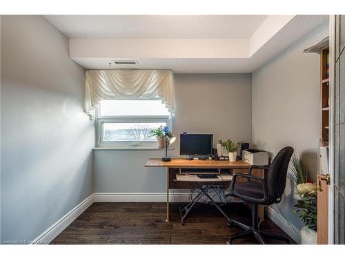 507-500 Green Road, Stoney Creek, ON - Indoor Photo Showing Office