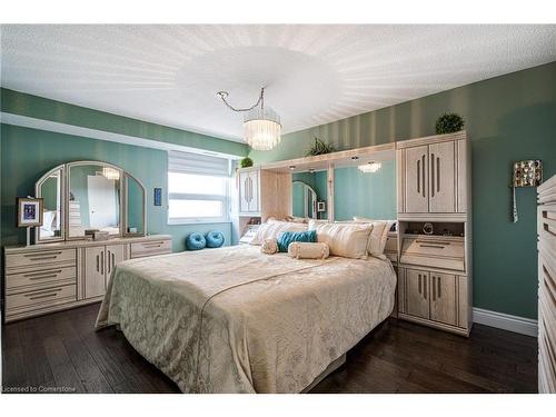 507-500 Green Road, Stoney Creek, ON - Indoor Photo Showing Bedroom