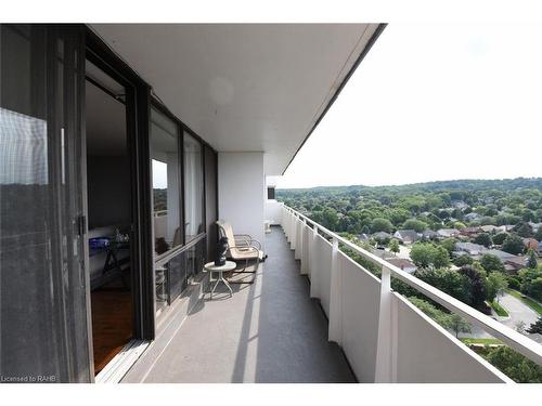 1610-2055 Upper Middle Road, Burlington, ON - Outdoor With Balcony With View With Exterior