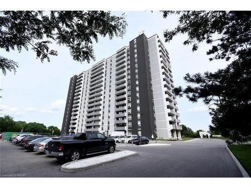 1610-2055 Upper Middle Road, Burlington, ON - Outdoor With Balcony With Facade