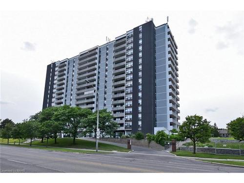 1610-2055 Upper Middle Road, Burlington, ON - Outdoor With Balcony With Facade