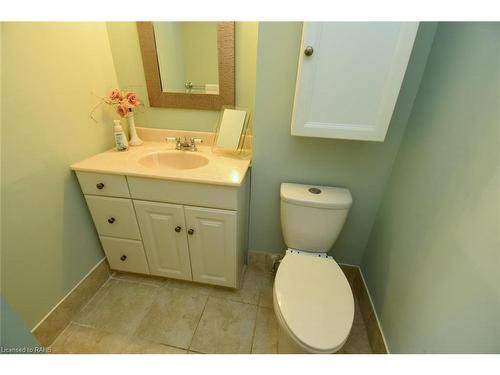 1610-2055 Upper Middle Road, Burlington, ON - Indoor Photo Showing Bathroom