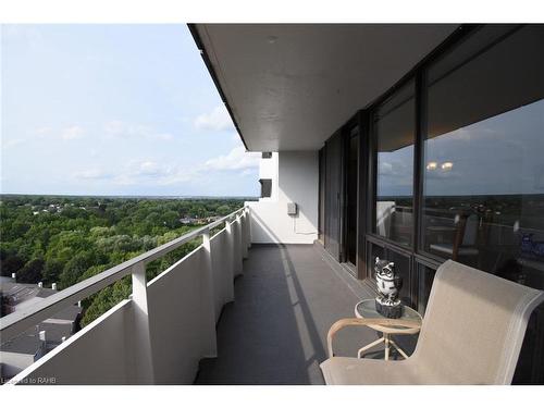 1610-2055 Upper Middle Road, Burlington, ON - Outdoor With Balcony With View With Exterior