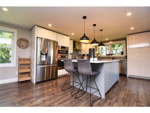 1620 Regional Rd 9 Road, Caledonia, ON - Indoor Photo Showing Kitchen With Upgraded Kitchen