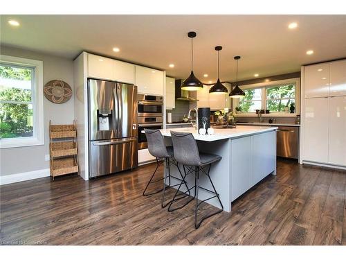 1620 Regional Rd 9 Road, Caledonia, ON - Indoor Photo Showing Kitchen With Upgraded Kitchen