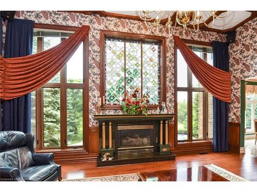 11 Prestwick Place, Brantford, ON - Indoor Photo Showing Living Room With Fireplace