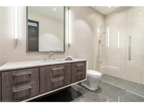 865 Glenwood Avenue, Burlington, ON - Indoor Photo Showing Bathroom