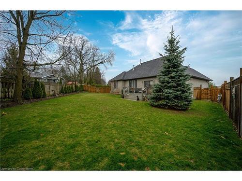 18 Rosslyn Drive, Brighton, ON - Outdoor With Backyard