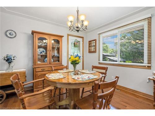 54 Valley Road, St. Catharines, ON - Indoor Photo Showing Dining Room