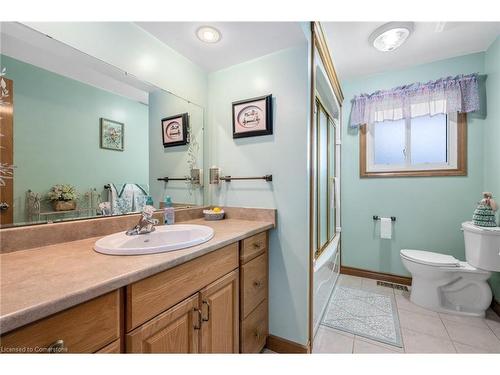 54 Valley Road, St. Catharines, ON - Indoor Photo Showing Bathroom