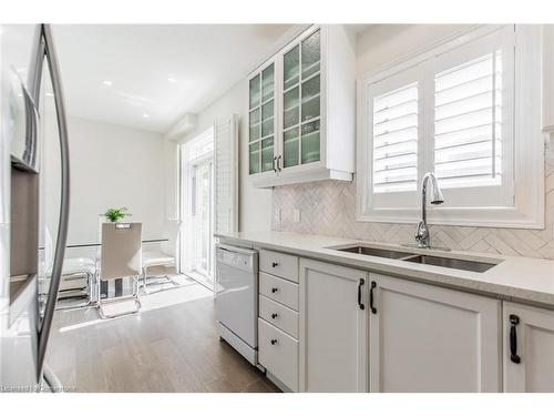 109 Peachwood Crescent, Stoney Creek, ON - Indoor Photo Showing Kitchen With Double Sink