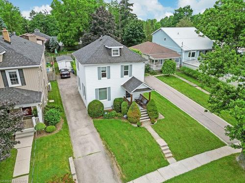 151 Orkney Street E, Caledonia, ON - Outdoor With Facade