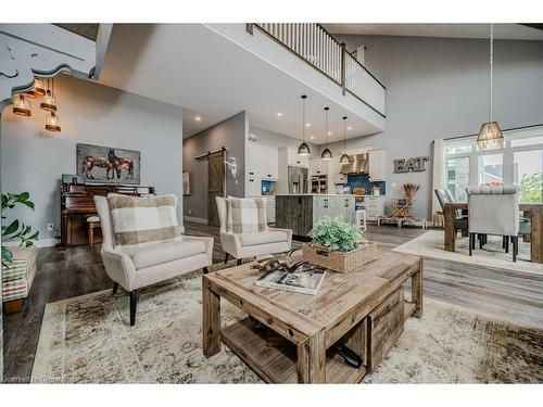 171 New Lakeshore Road, Port Dover, ON - Indoor Photo Showing Living Room