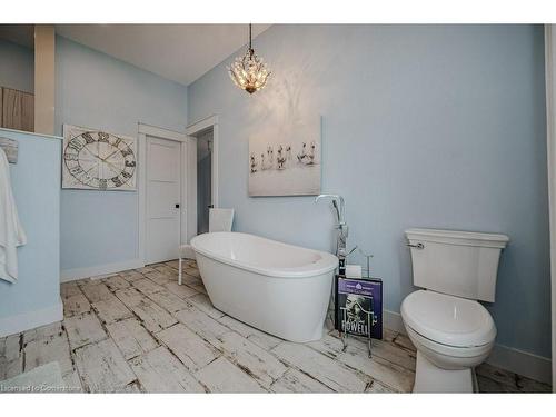 171 New Lakeshore Road, Port Dover, ON - Indoor Photo Showing Bathroom