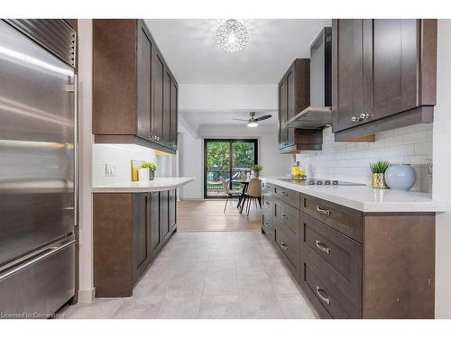 330 Ofield Road S, Dundas, ON - Indoor Photo Showing Kitchen