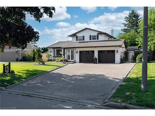 5 Lower Canada Drive, Niagara-On-The-Lake, ON - Outdoor With Facade