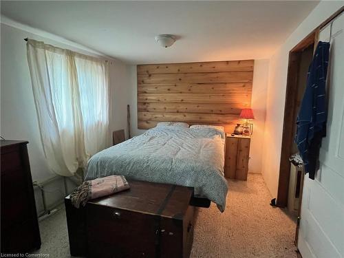 2030 First Avenue, Selkirk, ON - Indoor Photo Showing Bedroom