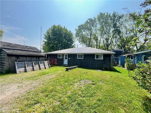 2030 First Avenue, Selkirk, ON - Outdoor