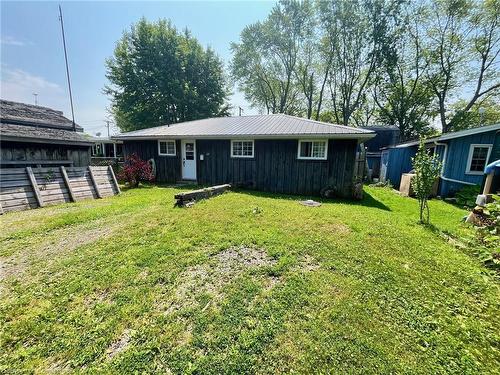 2030 First Avenue, Selkirk, ON - Outdoor