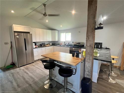 2030 First Avenue, Selkirk, ON - Indoor Photo Showing Kitchen With Double Sink