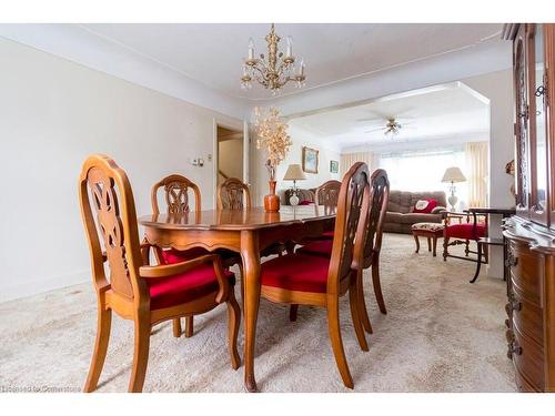 339 Old Guelph Road, Dundas, ON - Indoor Photo Showing Dining Room