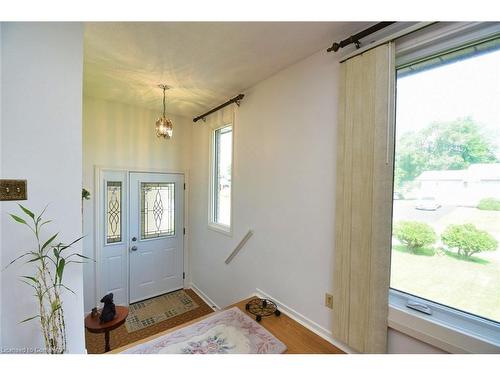 2 Westdale Avenue, Port Dover, ON - Indoor Photo Showing Other Room