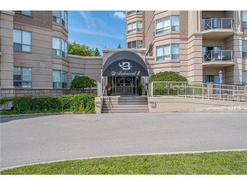 106-2085 Amherst Heights Drive, Burlington, ON - Outdoor