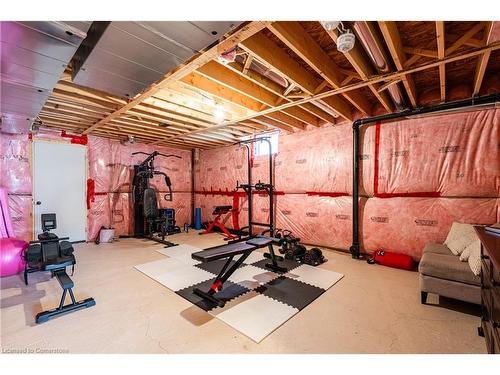 8445 Sweet Chestnut Drive, Niagara Falls, ON - Indoor Photo Showing Basement