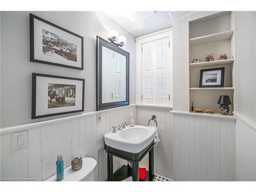 368 Queen Street, Niagara-On-The-Lake, ON - Indoor Photo Showing Bathroom