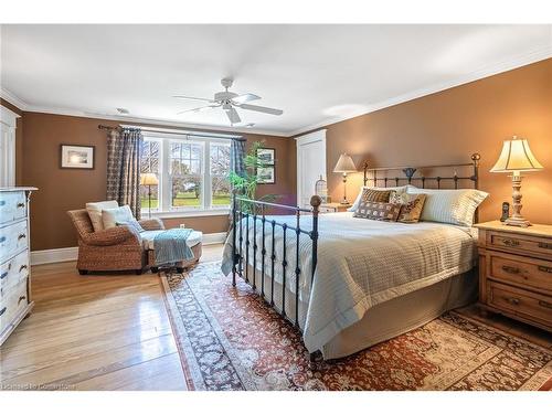 368 Queen Street, Niagara-On-The-Lake, ON - Indoor Photo Showing Bedroom