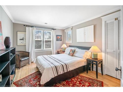 368 Queen Street, Niagara-On-The-Lake, ON - Indoor Photo Showing Bedroom