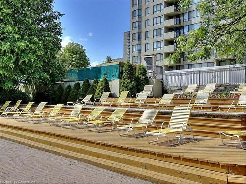 330-25 Bamburgh Circle, Toronto, ON - Outdoor