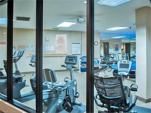 330-25 Bamburgh Circle, Toronto, ON - Indoor Photo Showing Gym Room