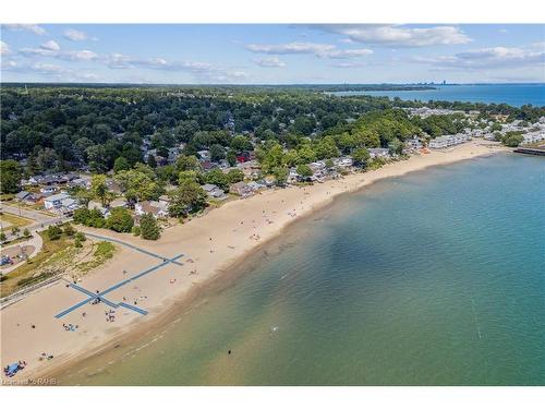 381 Maplewood Avenue, Crystal Beach, ON 