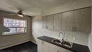 9-2205 King Street E, Hamilton, ON  - Indoor Photo Showing Kitchen 