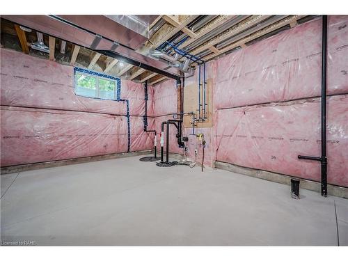 2423 Raymore Drive, Burlington, ON - Indoor Photo Showing Basement