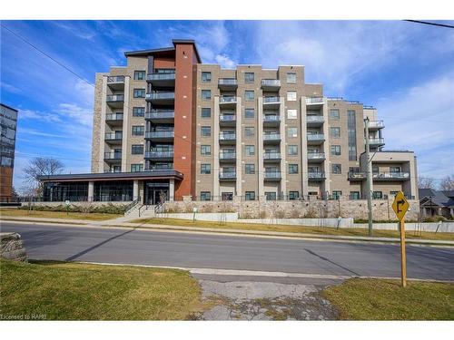 509-30 Hamilton Street, Hamilton, ON - Outdoor With Balcony With Facade