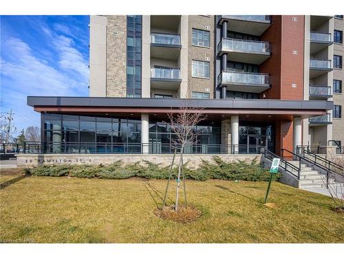 509-30 Hamilton Street, Hamilton, ON - Outdoor With Balcony With Facade