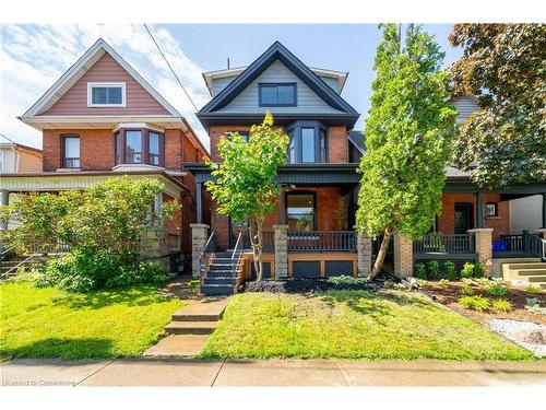 15 Pine Street, Hamilton, ON - Outdoor With Facade