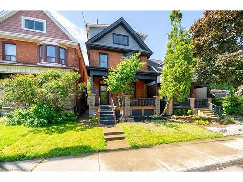 15 Pine Street, Hamilton, ON - Outdoor With Facade