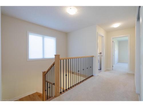 27 Aviron Crescent, Welland, ON - Indoor Photo Showing Other Room