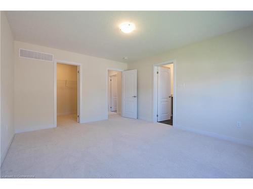 27 Aviron Crescent, Welland, ON - Indoor Photo Showing Other Room