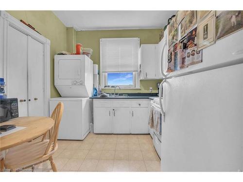 441 Barton Street, Stoney Creek, ON - Indoor Photo Showing Laundry Room