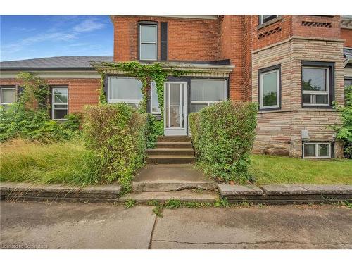 441 Barton Street, Stoney Creek, ON - Outdoor