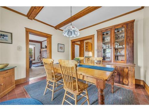 141 Mount Albion Road, Hamilton, ON - Indoor Photo Showing Dining Room