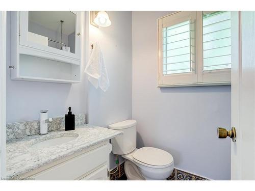 130 Main Street, St. Catharines, ON - Indoor Photo Showing Bathroom